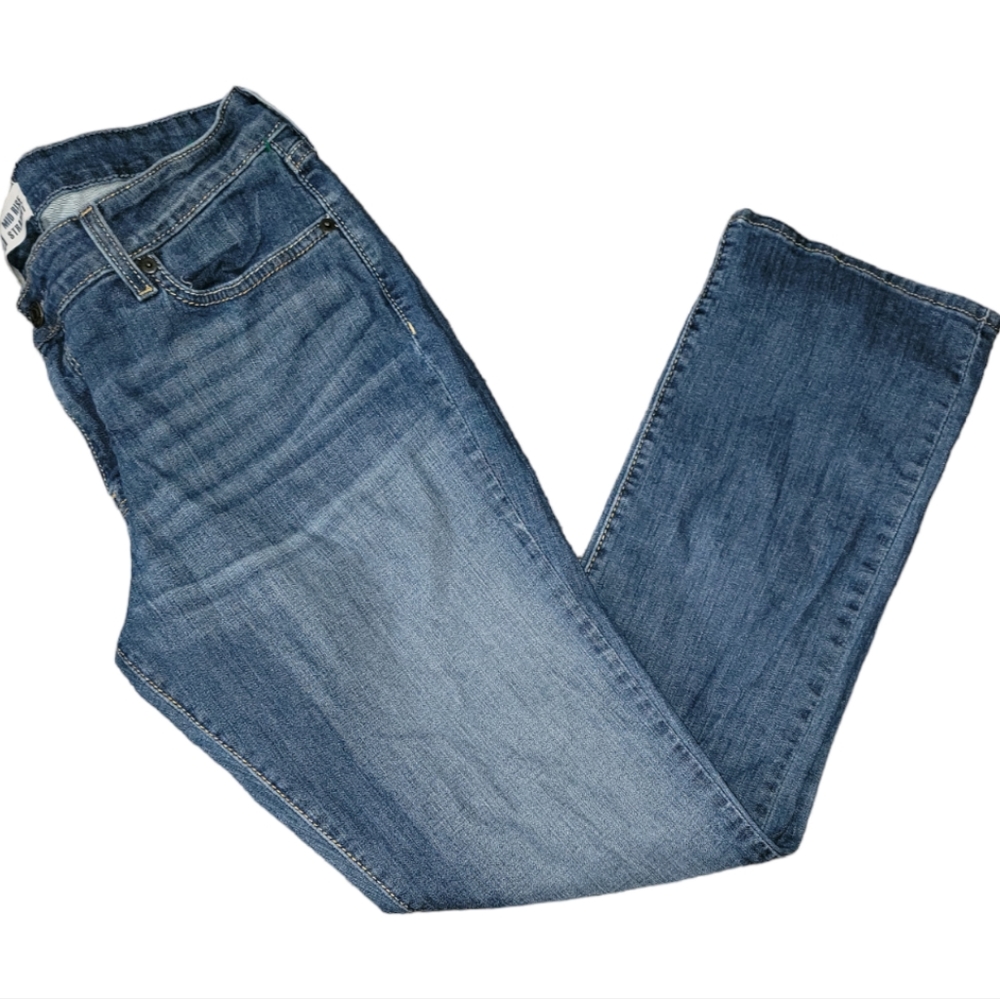 🎊💕Host Pick🎊💕Levi Stauss & Co Signature Mid Rise Straight Jean's size 14M - Picture 3 of 6